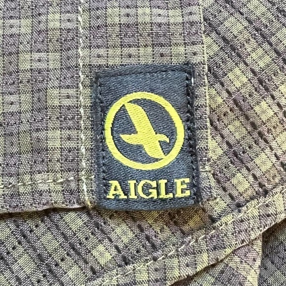 Aigle Men's Olive Green Checkered Button Down Shirt XL EUC - Picture 9 of 11
